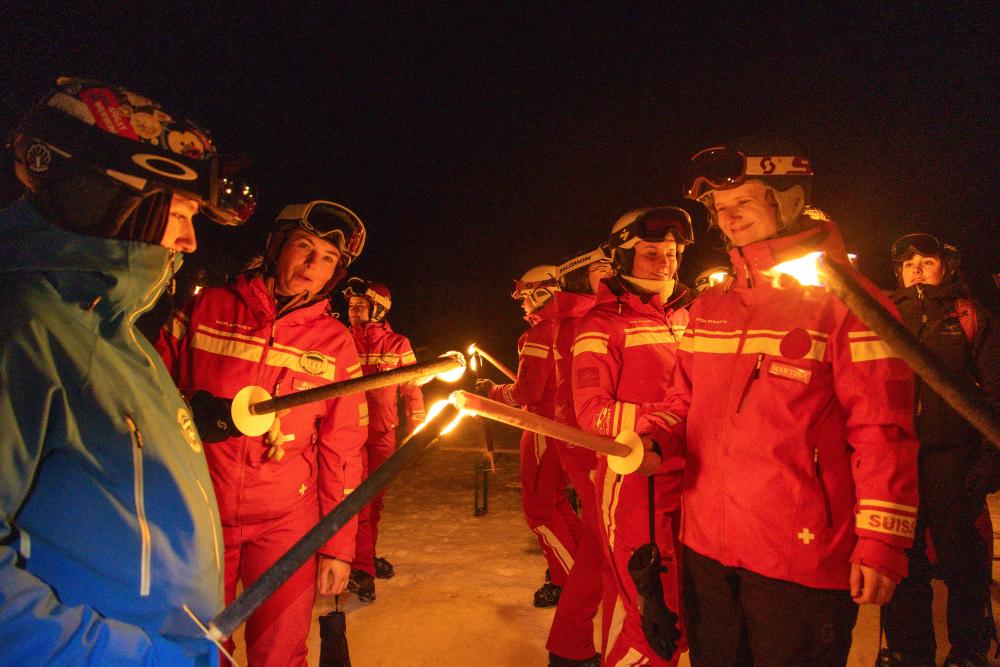 torchlight descent