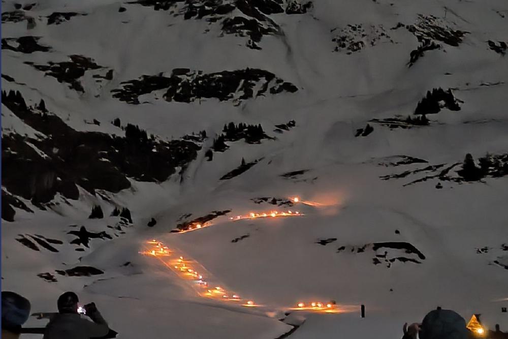 torchlight descent