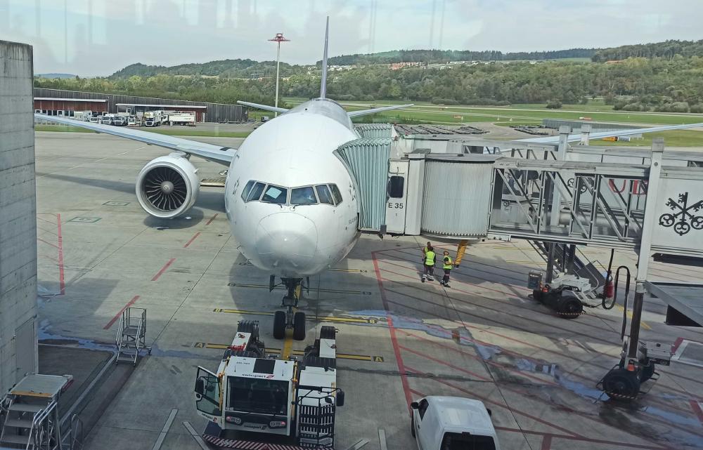 Flugzeug