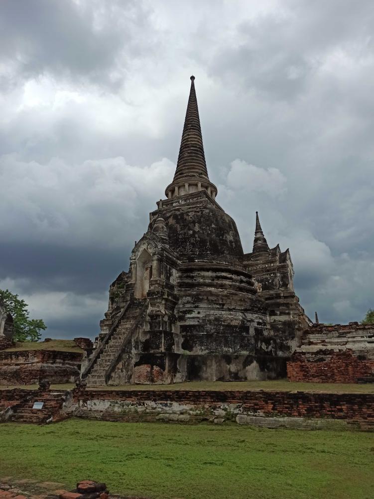 Wat Phra Si Snaphet (stupa)