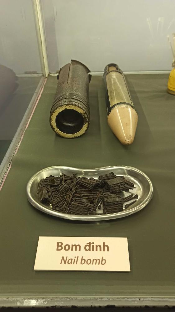 Kriegsmuseum (Bombe)